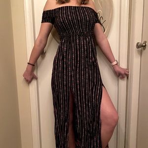 Off-The-Shoulder Maxi Dress